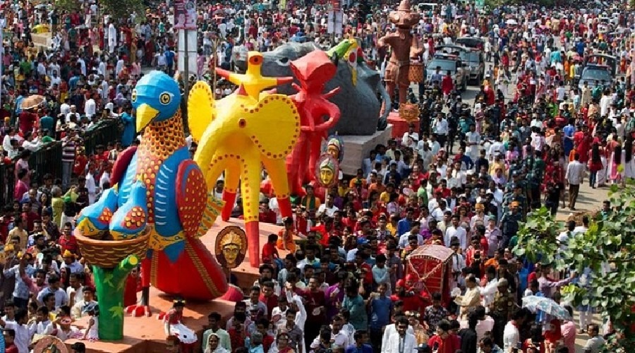 সন্ধ্যা ছয়টার মধ্যেই শেষ করতে হবে বৈশাখের সব আয়োজন, মুখোশ পরায় নিষেধাজ্ঞা