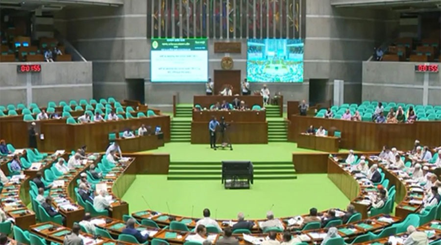 ছুটির দিনেও সংসদে ১০টি বিল পাস