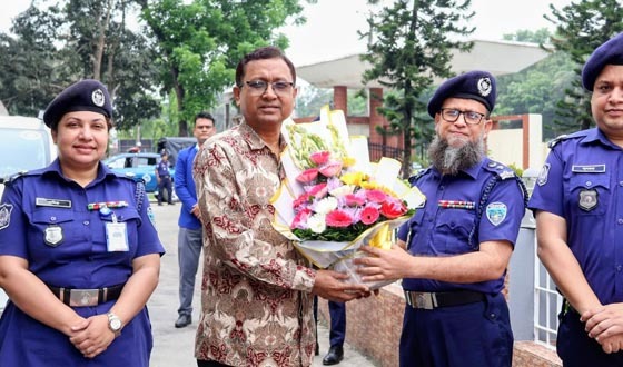 চাঁদপুর জেলা পরিদর্শনে চট্টগ্রাম রেঞ্জের ডিআইজি মনিরুজ্জামান