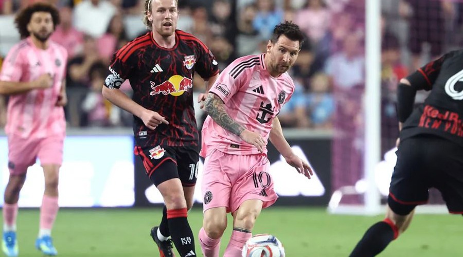 ঘরের মাঠেও জয়ের দেখা পেলোনা মেসির মায়ামি