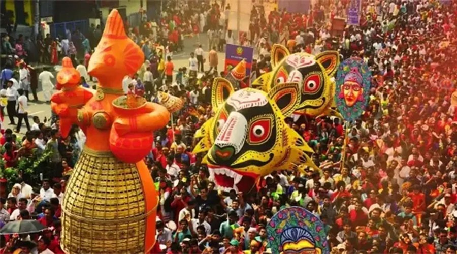 বর্ণিল আয়োজনে পুরান ঢাকায় ‘পহেলা বৈশাখ’ উদযাপন