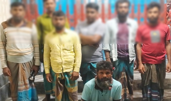 মেঘনায় আটক ১৩ জেলেকে নগদ অর্থ জরিমানা