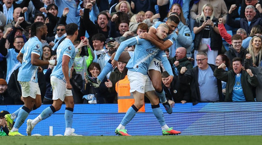 হালান্ডের গোলে আর্সেনালের সাথে জয় পেলো সিটি