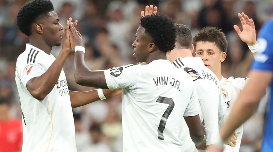 ভক্তদের দুয়ো উপেক্ষা করে রিয়ালকে জেতালেন ভিনি