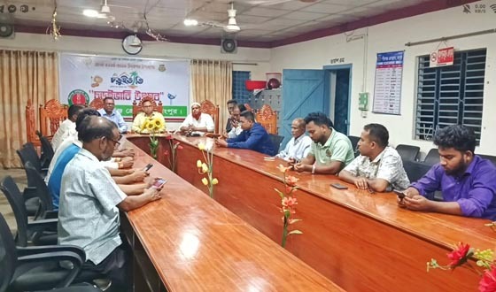 পীরগঞ্জে ওসির সাথে সাংবাদিকদের পরিচিতি সভা