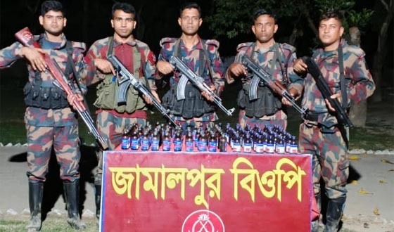 দৌলতপুর সীমান্তে ভারতীয় মাদকদ্রব্য উদ্ধার