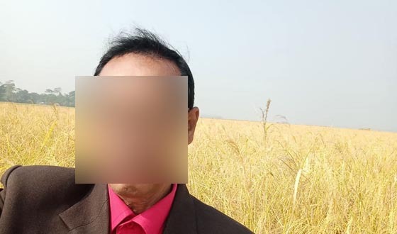 বাউফলে কৃষক দল সভাপতির হাতে সাংবাদিক লাঞ্চিত