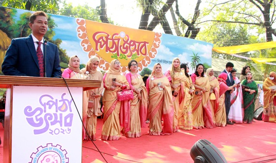 সিলেটে উইমেন চেম্বারের পিঠা উৎসব