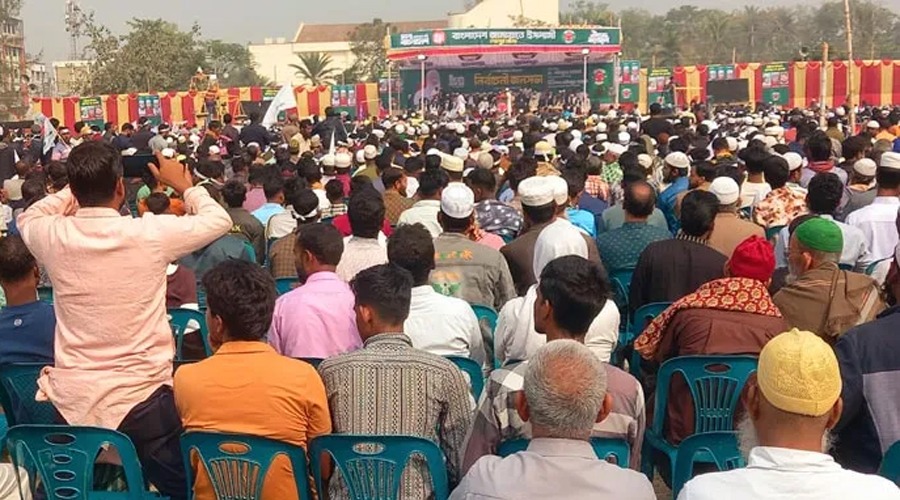 শেরপুরে জামায়াত আমিরের সমাবেশে মানুষের ঢল