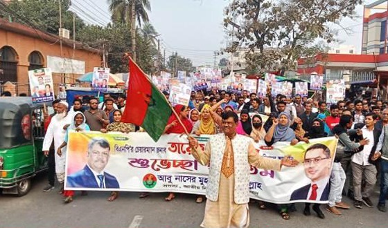 তারেক রহমানের বরিশালে আগমনকে স্বাগত জানিয়ে র‌্যালি