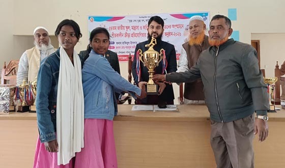 পোরশায় ২৪ এর রঙে গ্রাফিতি ও পুরস্কার বিতরণ