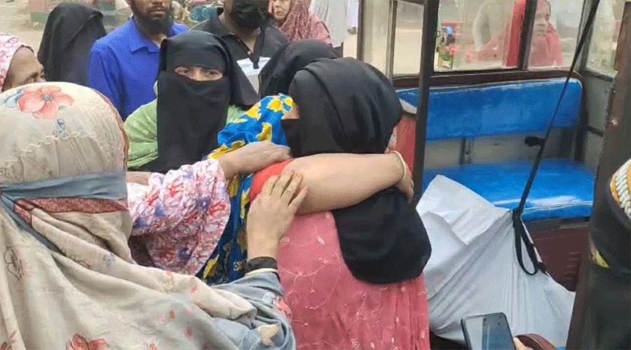 রায়পুরায় দুই পক্ষের সংঘর্ষ, গুলিবিদ্ধ হয়ে স্কুলশিক্ষার্থী নিহত