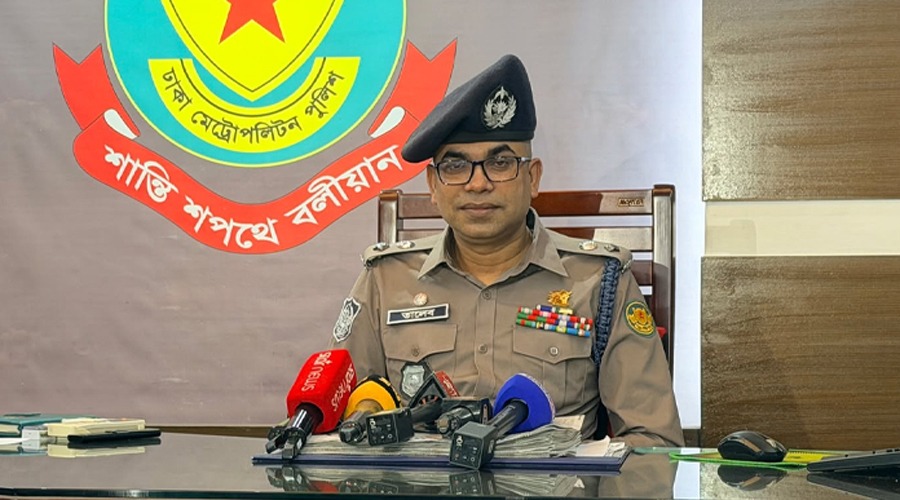 পরিস্থিতি নিয়ন্ত্রণে পুলিশ কম বল প্রয়োগ করে চেষ্টা করেছে: ডিএমপি