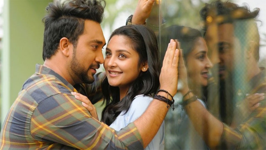 ভ্যালেন্টাইনে ‘যে কথা হয়নি বলা’