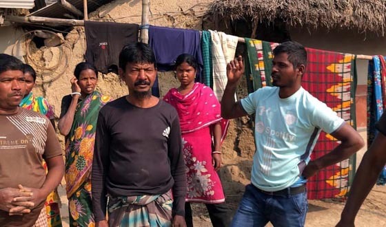 নওগাঁ-১ আসনে সাঁওতাল সম্প্রদায়ের ভোটের ভাবনা