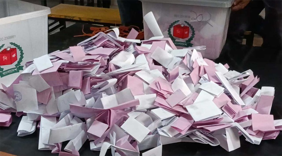 ভোট গ্রহণ শেষ—চলছে গণনা, ফলাফলের অপেক্ষায় কোটি মানুষ