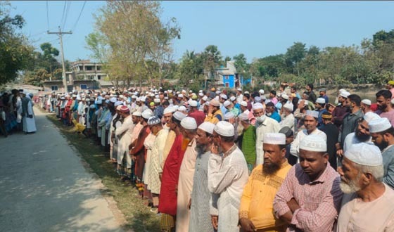 আশাশুনি জামে মসজিদের সভাপতি রবিউলের দাফন সম্পন্ন