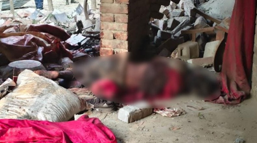 ভোরে ককটেল বিস্ফোরণে নিহত ২, আহত কয়েক