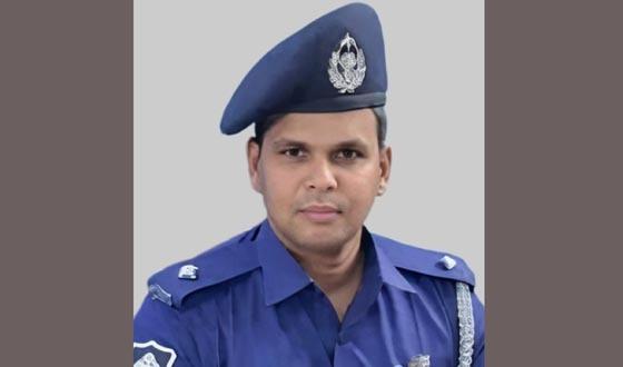 খুলনায় বদলীকৃত ওসি'র বিরুদ্ধে আইজিপি বরাবর লিখিত অভিযোগ