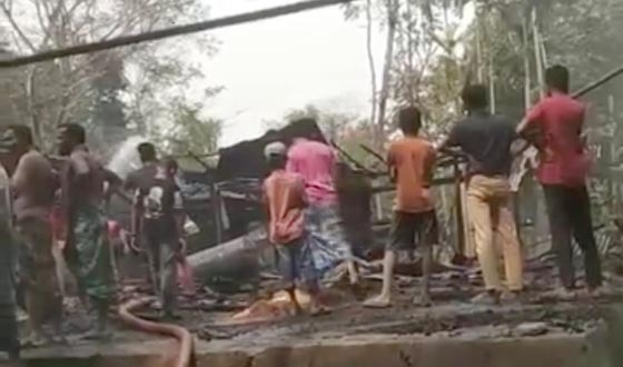 পটুয়াখালীর মির্জাগঞ্জে অগ্নিকাণ্ডে ২টি বসতঘর ভস্মীভূত