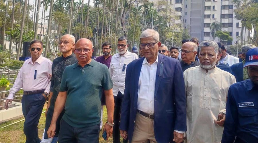 সেনাবাহিনীর মনোবল ভাঙতেই ৫৭ কর্মকর্তাকে হত্যা করা হয়েছিল: মির্জা ফখরুল