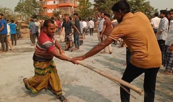 সরাইলে দখলদারদের বিরূদ্ধে মানববন্ধনে হামলা, আহত ১০, আটক ১