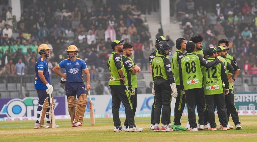 ঢাকার হয়ে শেষ পর্যন্ত লড়াই করলেন শামীম