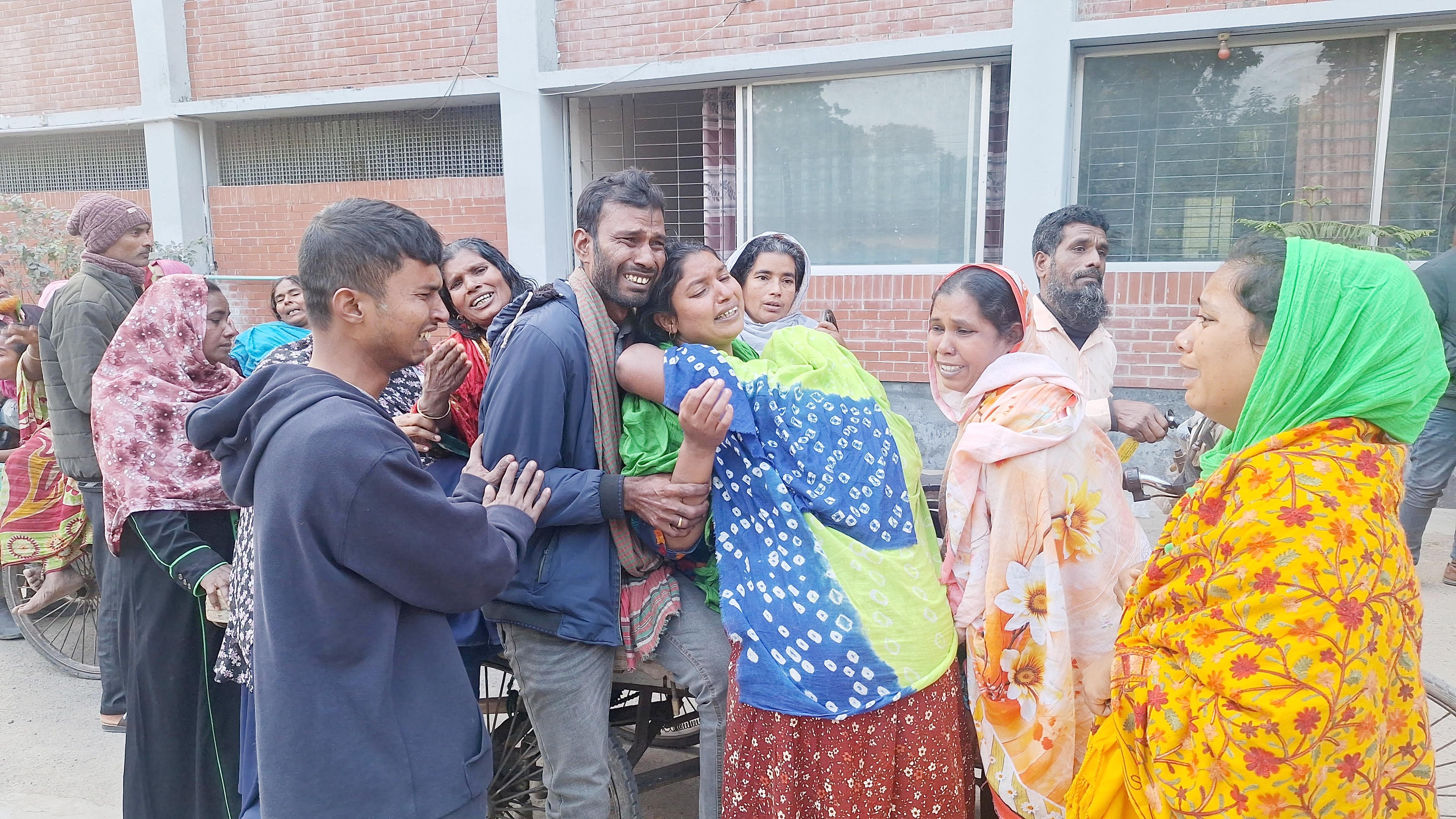 লালপুরে নিখোঁজের একদিন পর স্কুল ছাত্র নিরবের লাশ উদ্ধার