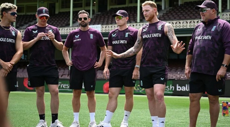 শেষ অ্যাশেজ সামনে রেখে দল ঘোষণা দিলো ইংল্যান্ড