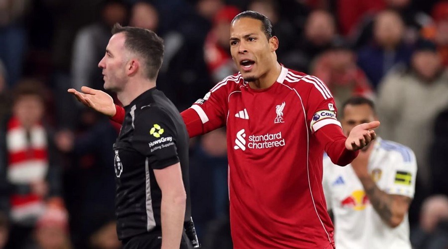 ঘরের মাঠে লিডসের সাথে ড্র করলো লিভারপুল