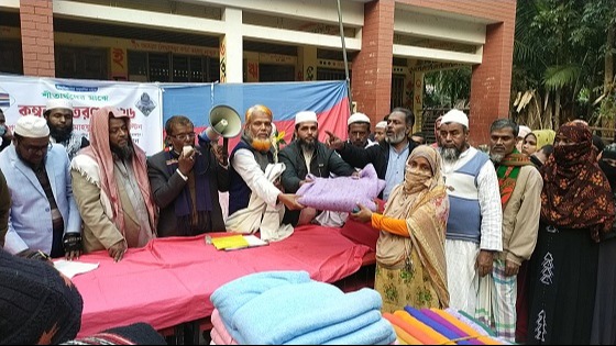 নাজিরপুরে কম্বল বিতরণ