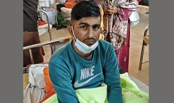 দ্বিতীয় বিয়ে করায় ইতালি প্রবাসী স্বাধীর পুরুষাঙ্গ কাটল স্ত্রী