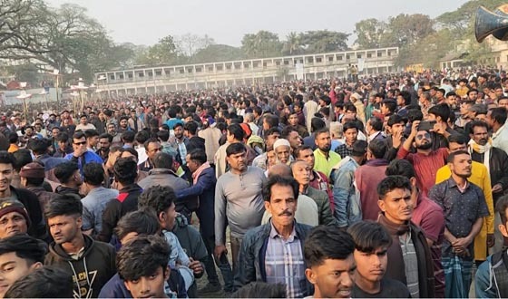 কালীগঞ্জে নির্বাচনী জনসমাবেশে স্বতন্ত্র প্রার্থী ফিরোজ