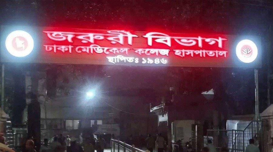 বিয়ের দাওয়াত খেয়ে ফেরার পথে দুই বন্ধুর মৃত্যু