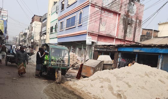 সৈয়দপুর গ্রামীণ অবকাঠামো রক্ষণাবেক্ষণ প্রকল্পের কাজ চলছে