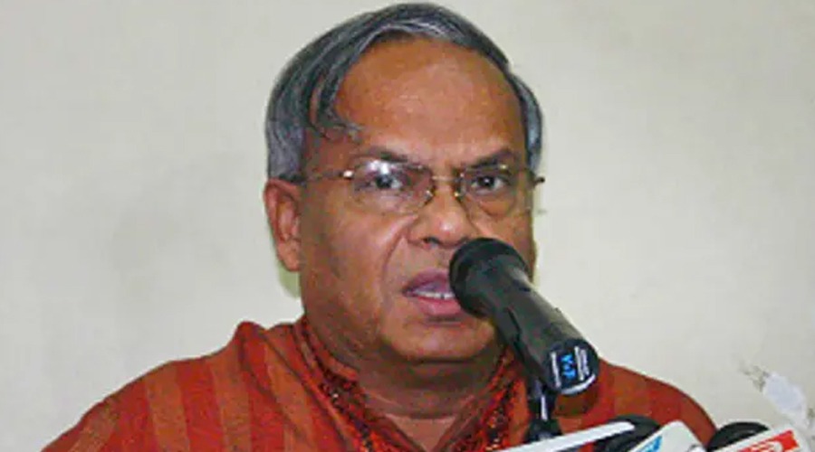 দুস্থ মানুষের পাশে দাঁড়ানোই বিএনপির মূল রাজনীতি: রিজভী