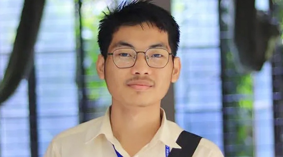 ডাকসু থেকে পদত্যাগের ঘোষণা সর্বমিত্র চাকমার