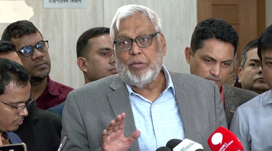 বাংলাদেশেই সামরিক সরঞ্জাম উৎপাদন শুরু হচ্ছে: জ্বালানি উপদেষ্টা