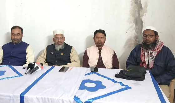 চাটমোহরে সাংবাদিকদের সাথে জামায়াত প্রার্থীর মতবিনিময়