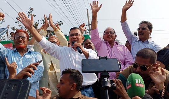 ধানের শীষে ভোট দিলে উন্নয়নের ধারা অব্যাহত থাকবে: তারেক রহমান
