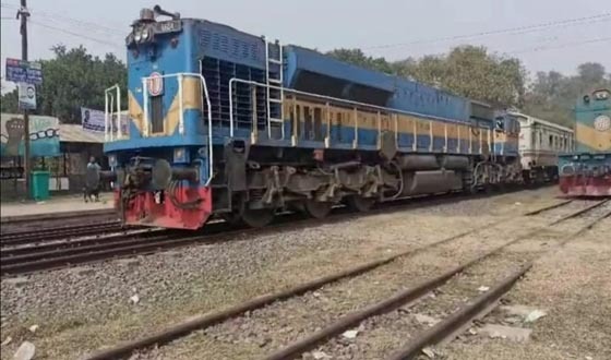 উত্তরবঙ্গের সাথে সারাদেশের রেল যোগাযোগ স্বাভাবিক
