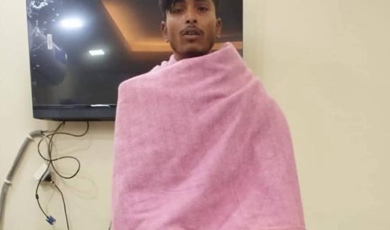 সাপাহারে স্কুলছাত্রীর কানের দুল ছিনতাই, আসামি গ্রেপ্তার