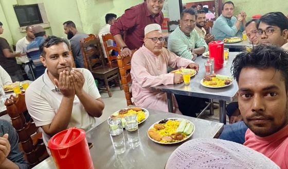 গোমস্তাপুর প্রেসক্লাবের ইফতার ও দোয়া