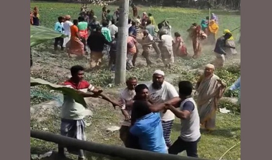 পীরগাছায় সরকারি রাস্তা দখলকে কেন্দ্র করে সংঘর্ষ, আহত ২০