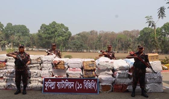 কুমিল্লায় ভারতীয় অবৈধ চোরাই মালামাল উদ্ধার
