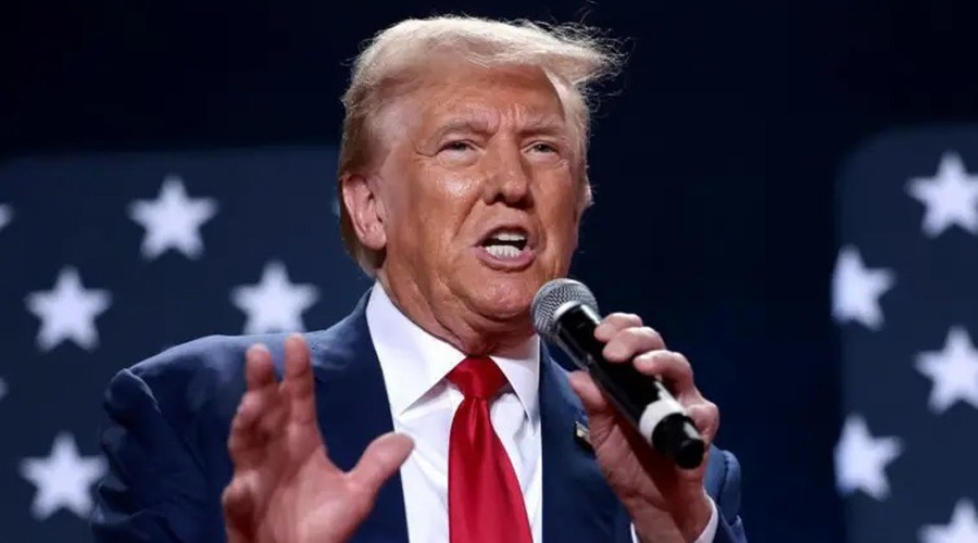 ইরানের বিমানবাহিনী পুরোপুরি ধ্বংসের দাবি ট্রাম্পের