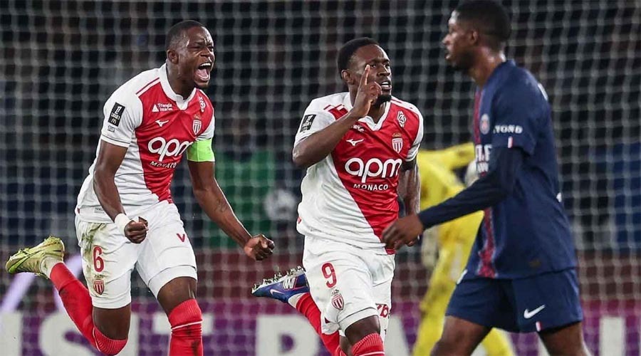 দেম্বেলের ফেরার দিনেও হার, মোনাকোর কাছে ঘরের মাঠে পিএসজির ধাক্কা