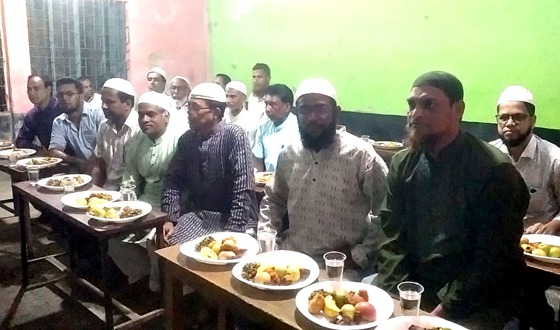 বাজিতপুর বিদ্যালয়ে প্রয়াত শিক্ষকদের স্মরণে দোয়া