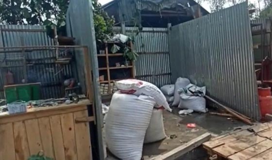 ১০ মিনিটের ঝড়ের তাণ্ডবে লণ্ডভণ্ড তিস্তার চর, ঘরবাড়ি ও ফসল বিধ্বস্ত