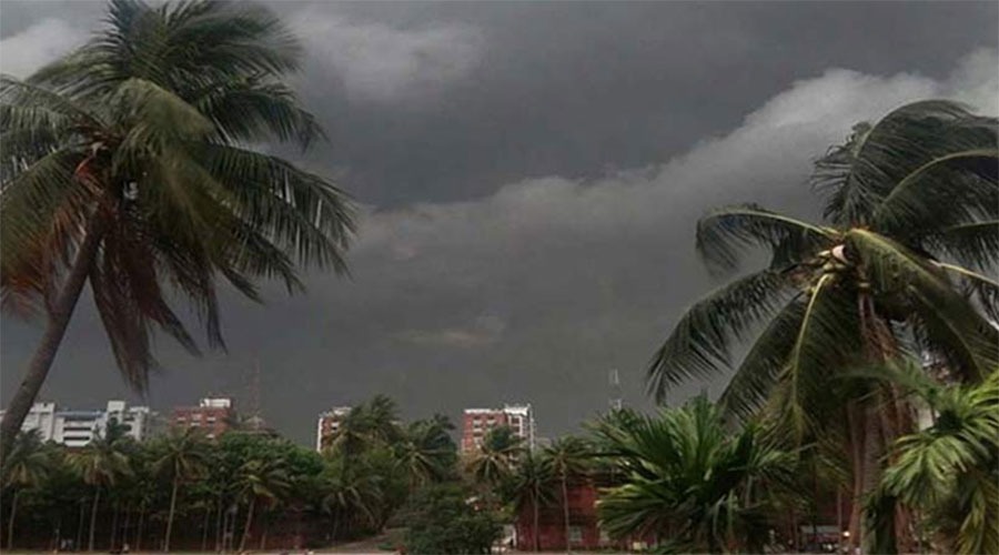 লঘুচাপের বর্ধিতাংশের প্রভাব: ৫ দিন দেশজুড়ে বজ্রসহ বৃষ্টির আভাস